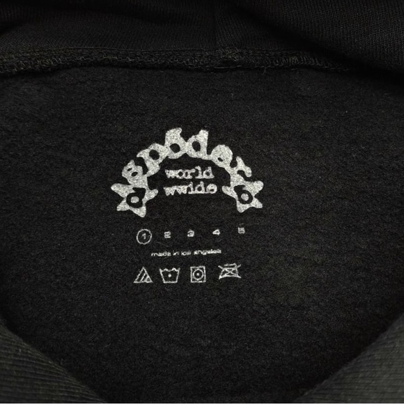 I Heart SP5 Souvenir Hoodie - Picture 3 of 5